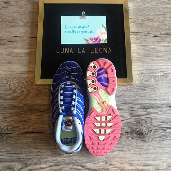 NEW Nike Air Max Plus “Ultraman” Running Shoes, CU4819-400, size 7.5 Women - Picture 9 of 11